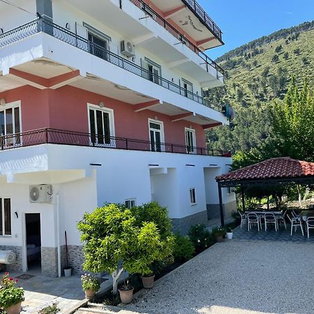 Villa Deart Berat Exterior foto